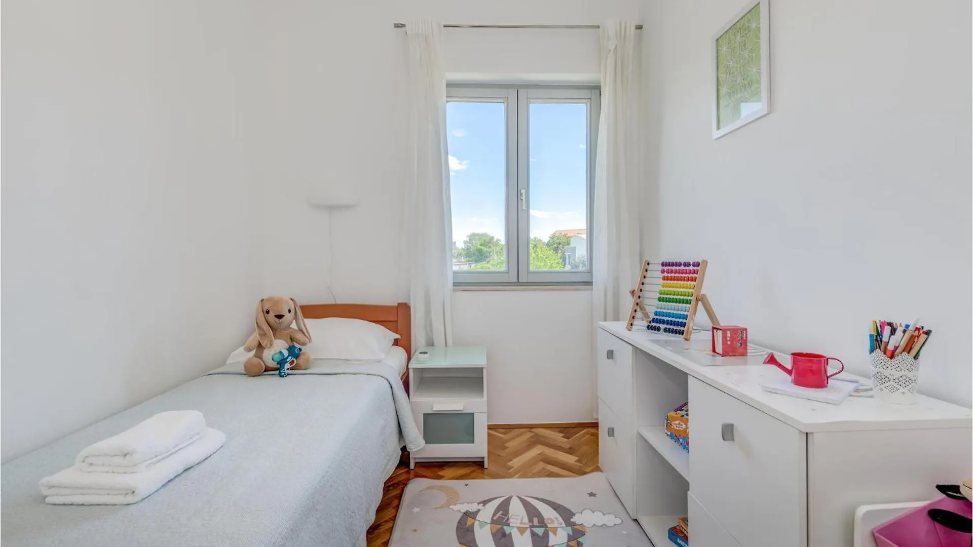 Nice Home In Split With Wifi 0*,